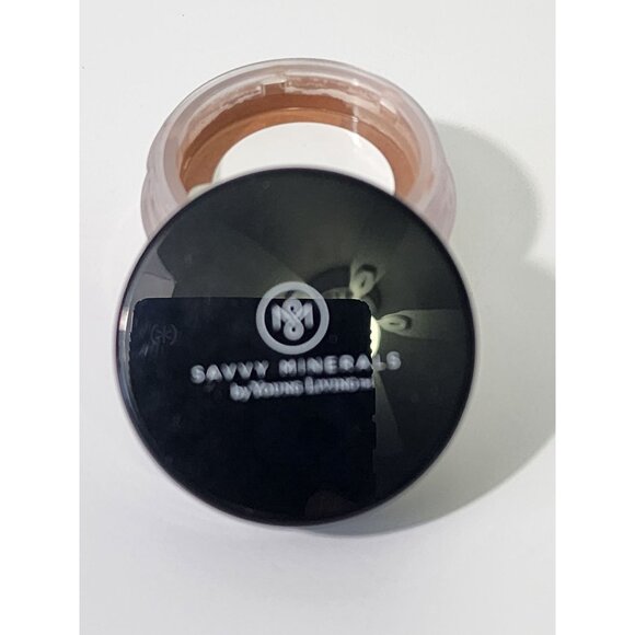 Savvy Minerals By Young Living Multitasker Medium Color 0.03 Oz - Picture 3 of 3